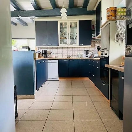 Maison De Charme Piscine Chauffee Holiday home